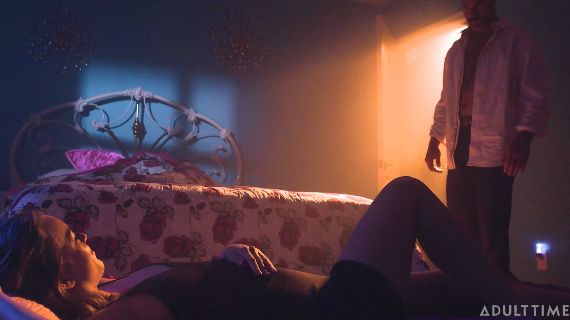 Idle Fantasies: Stay The Night