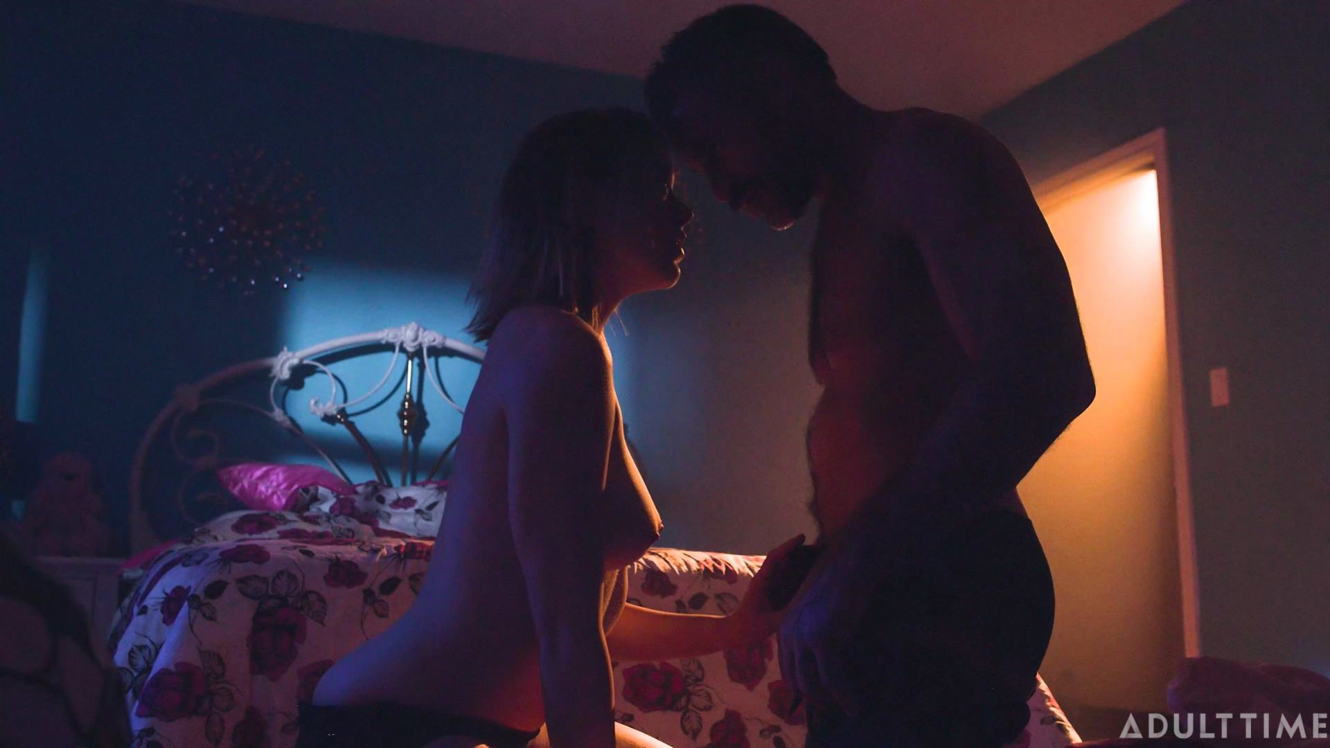 Idle Fantasies: Stay The Night