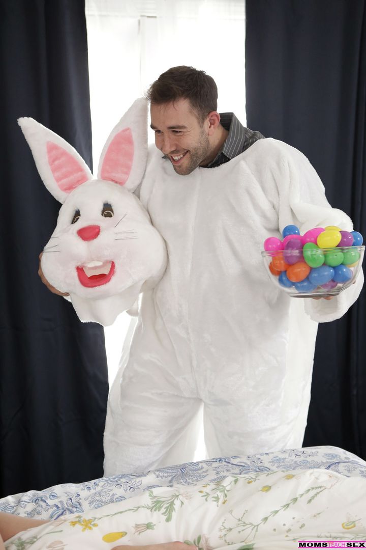 Fucking Like Rabbits - S7:E9