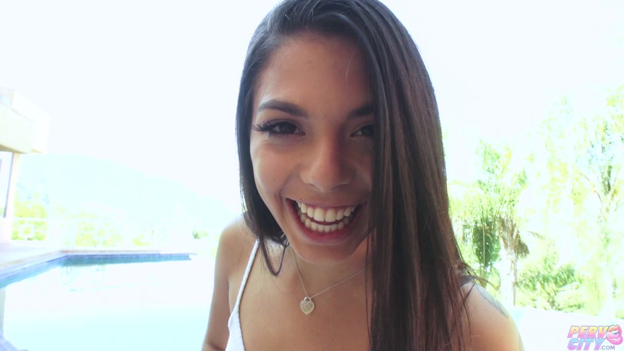 Horny Latina Teen Gina Valentina Masturbates Outside