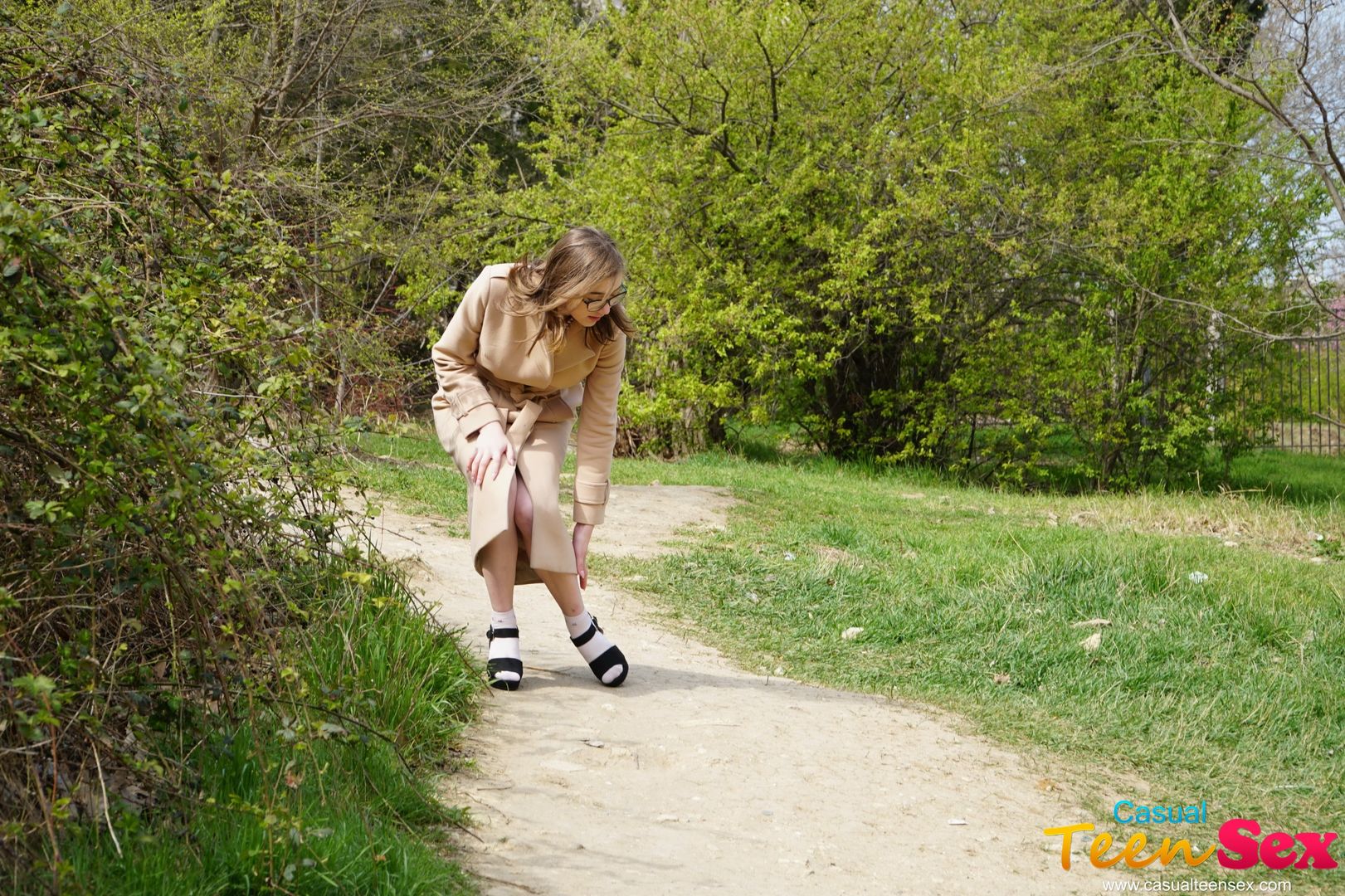 Treating hurt ankle with sex