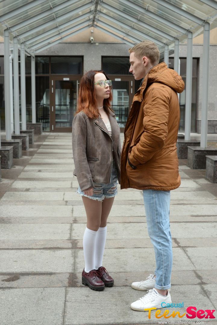Guy meets teeny and fucks her