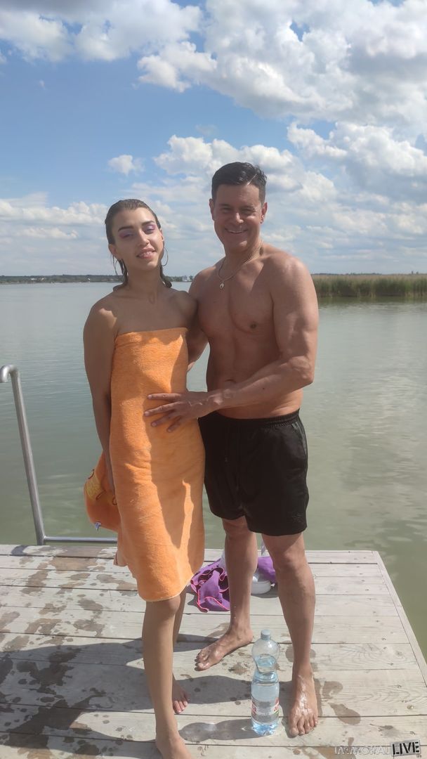 Super Fans Model Has Her Way With Perverts Daddy Dan & His Stepson