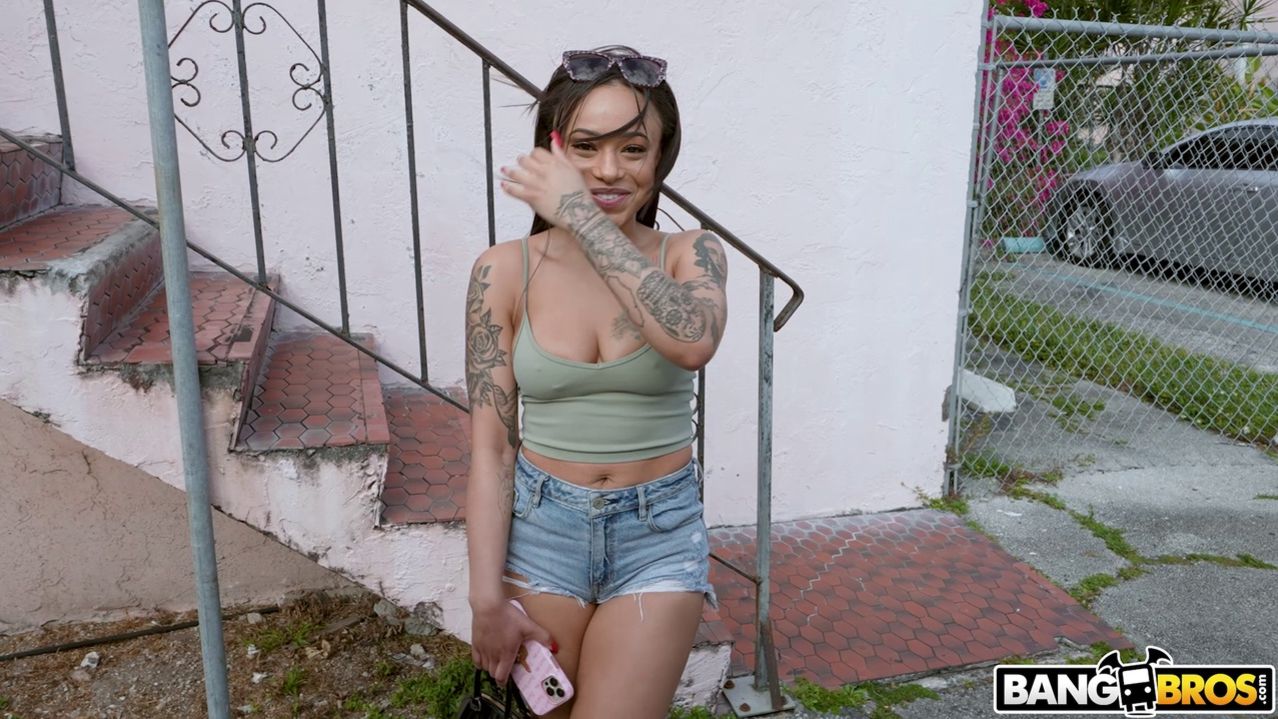 Pussy Popping