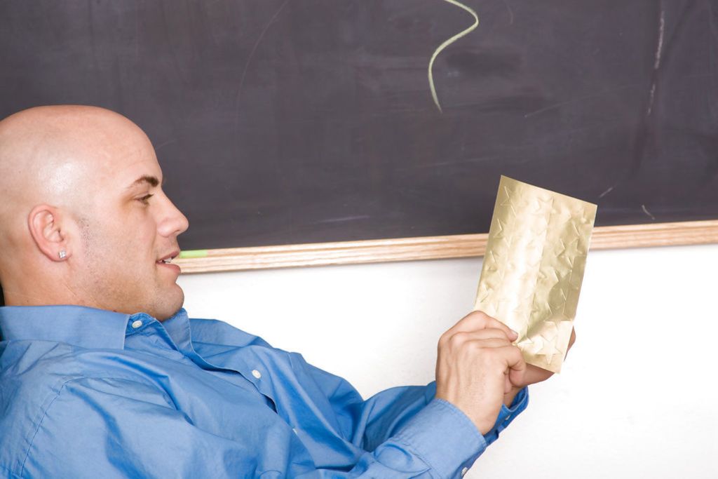 Lexi Belle Gets It On With Her Well Hung Teacher