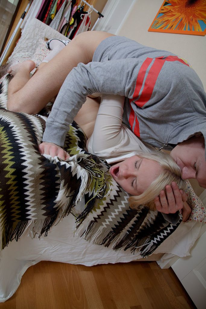 18 Year Old Teen Schoolgirl Tries Anal for the First Time