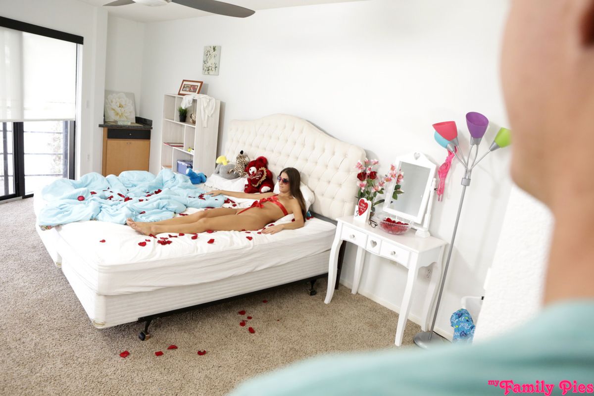 Valentines Day Creampie - S2:E1