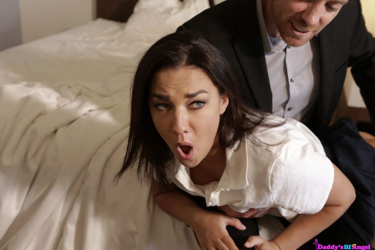Cum In Her Ass - S1:E5
