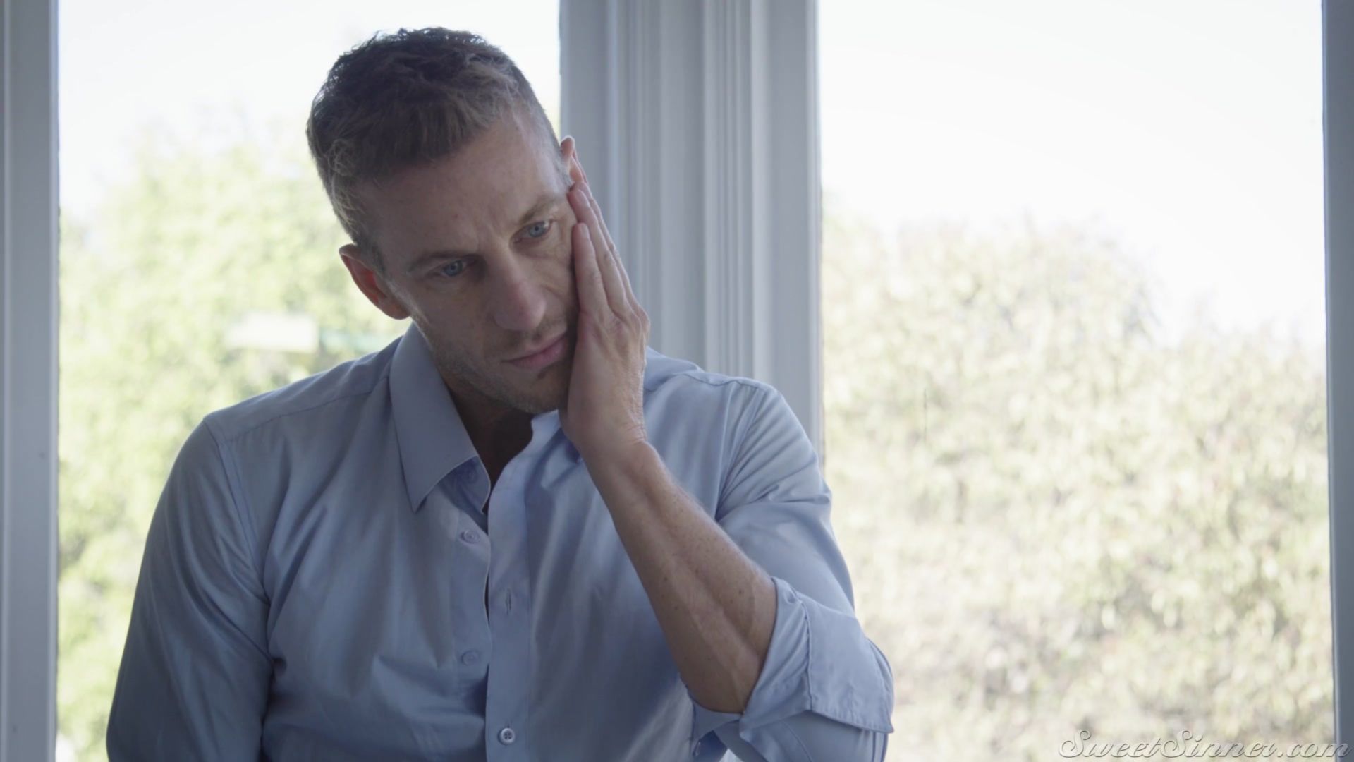 The Voyeur 5 Scene 4