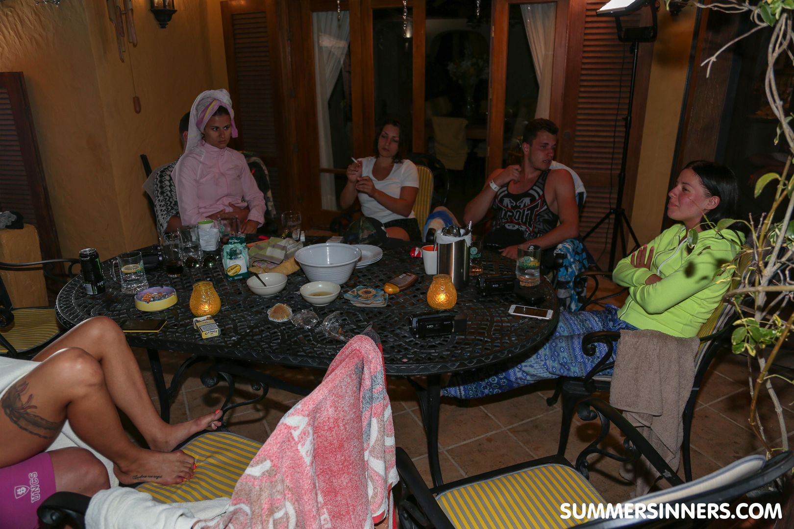 Nighttime sex party