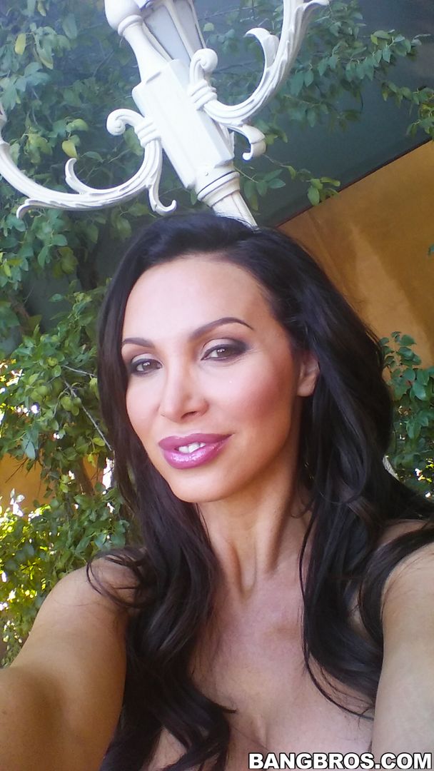 Pussy Domination, Nikki Benz vs Prince