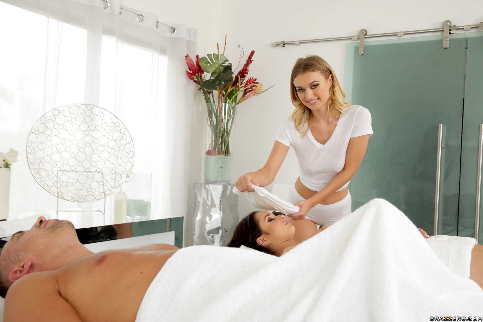 Couple Cums For A Massage
