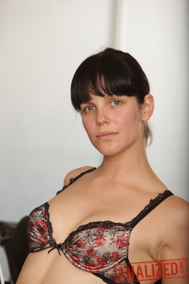 Bobbi Starr: Fuck My Asshole To Its Limits