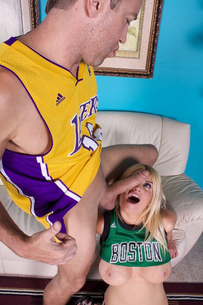 Brooklyn Bailey Invites Will Powers Over To Bang