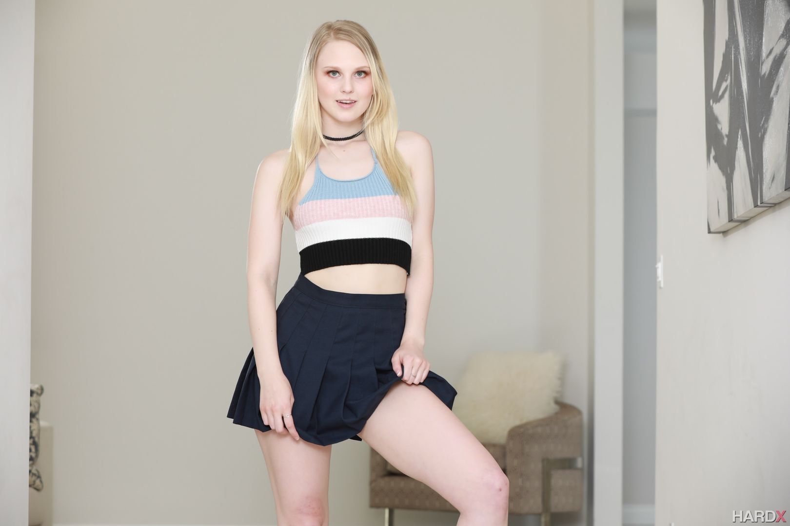 LILY RADER MEETS MANDINGO