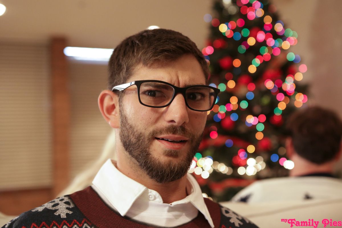 Christmas Family Sex - S1:E2