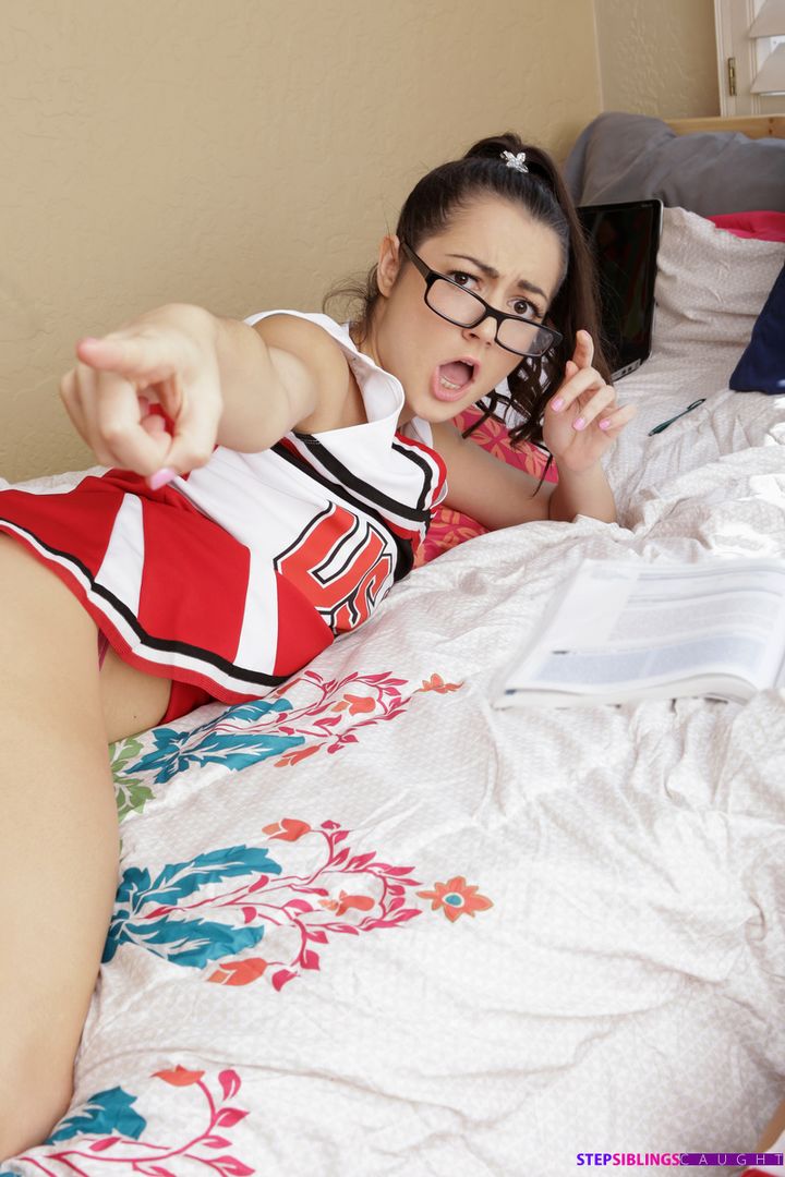 Cheer Squad - S6-E3