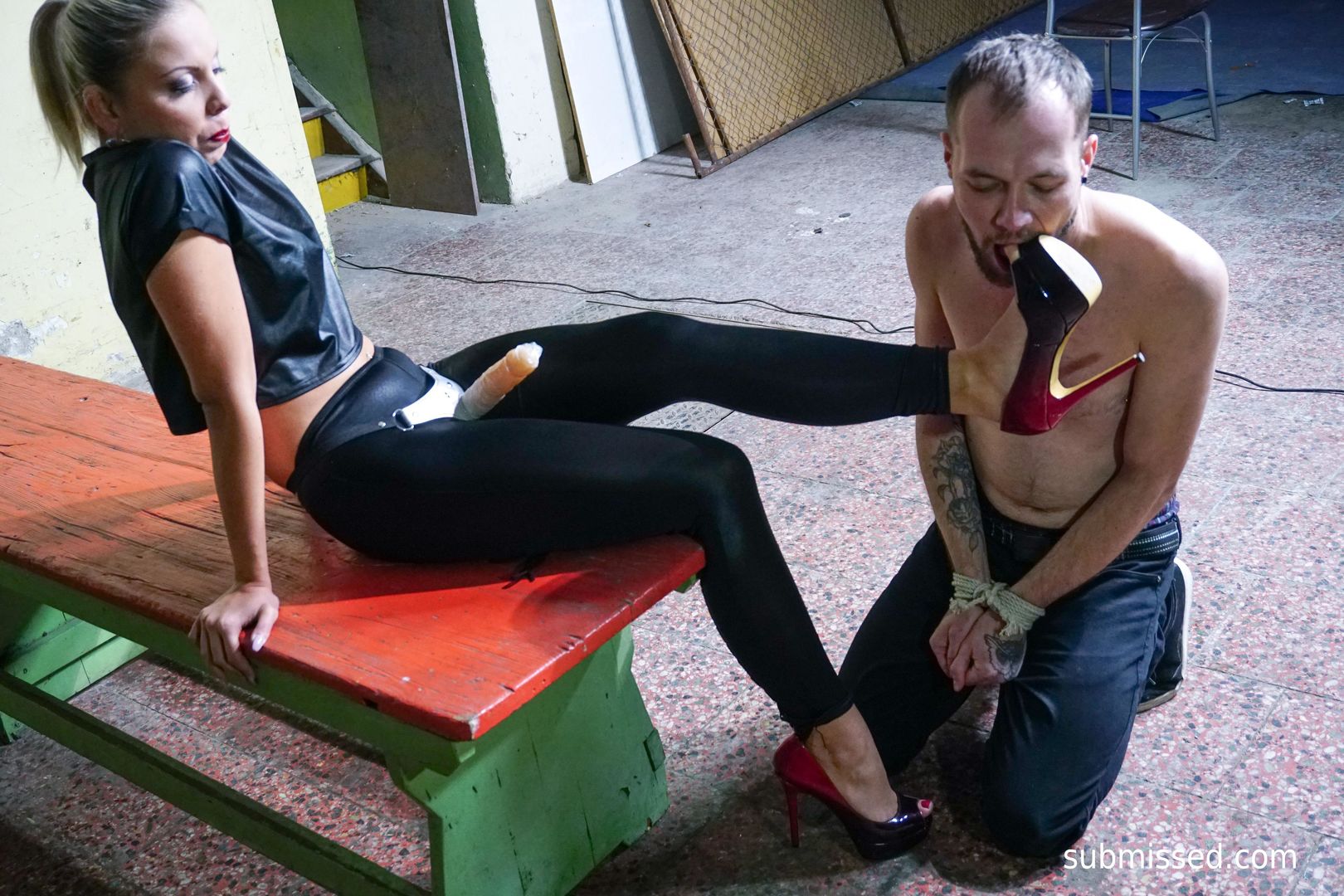 Ballbusting bitch