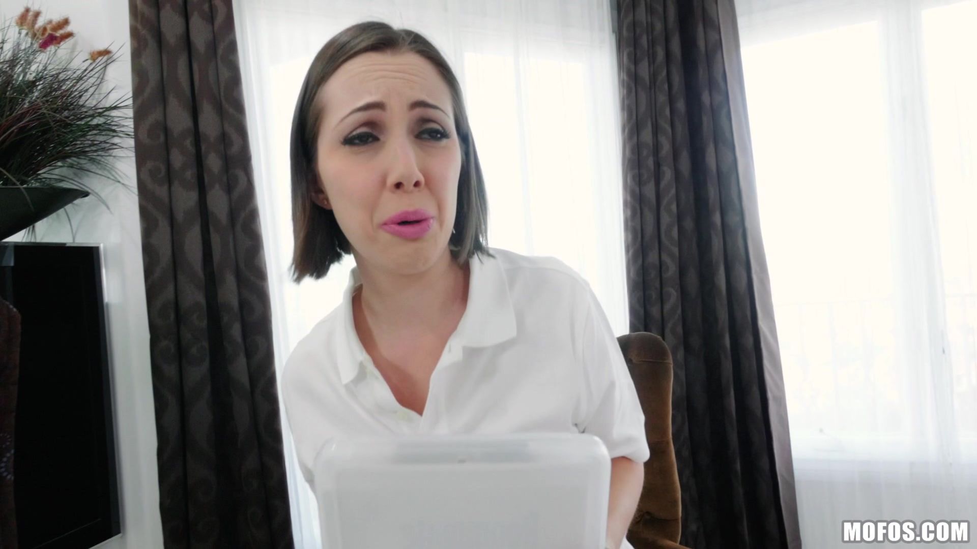 Eating Pussy For A Good Review