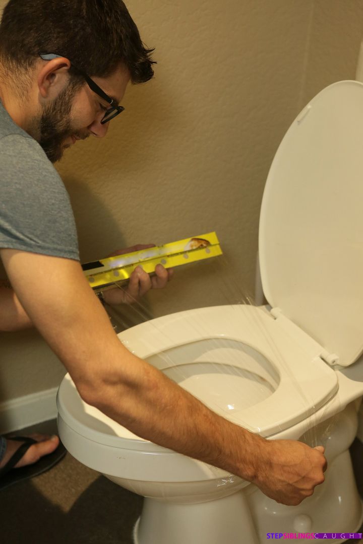 Fucking With My Step Brother - S6:E2
