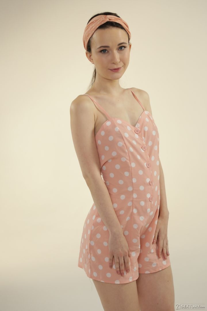 Pin-up Fashion, Pin-up Passion