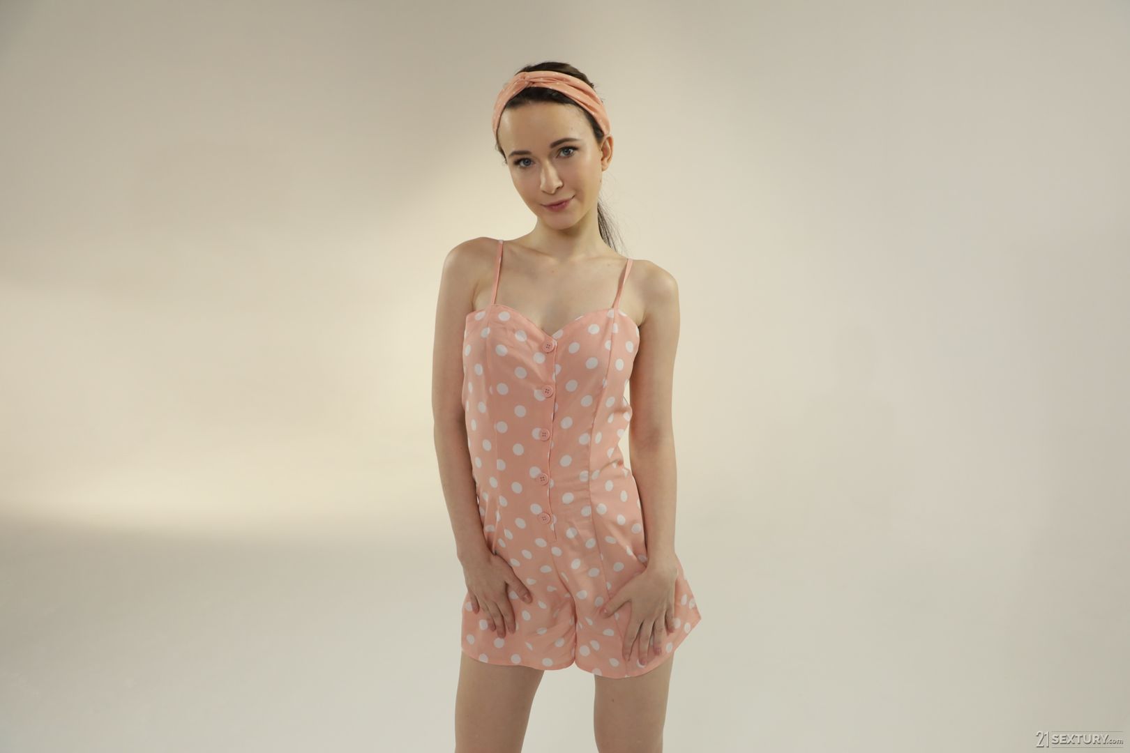 Pin-up Fashion, Pin-up Passion