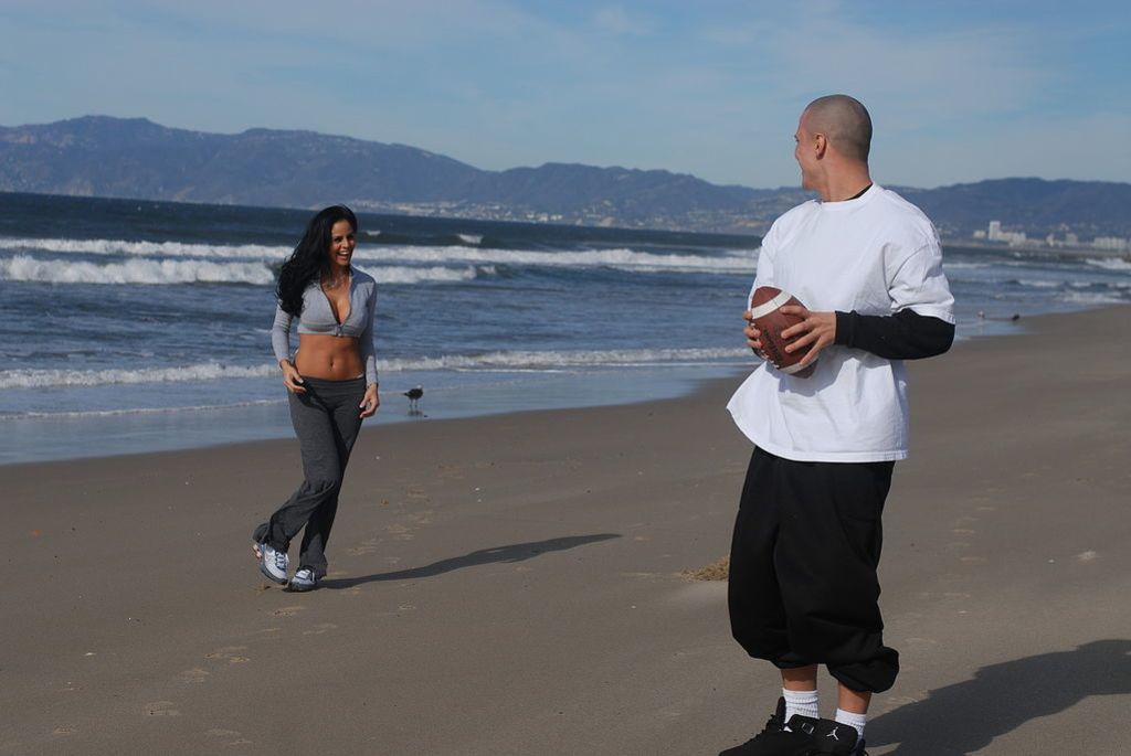 Mikayla Mendez Fucks Vibrator And Justice Young