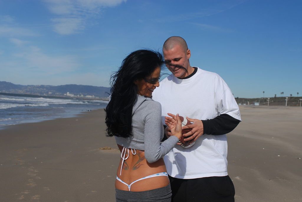 Mikayla Mendez Fucks Vibrator And Justice Young