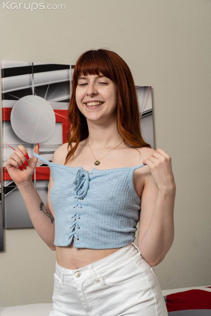 HANNAH'S HOLES