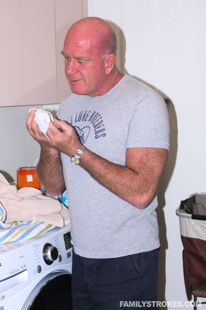 Creepy Stepdad Fucks Daughter