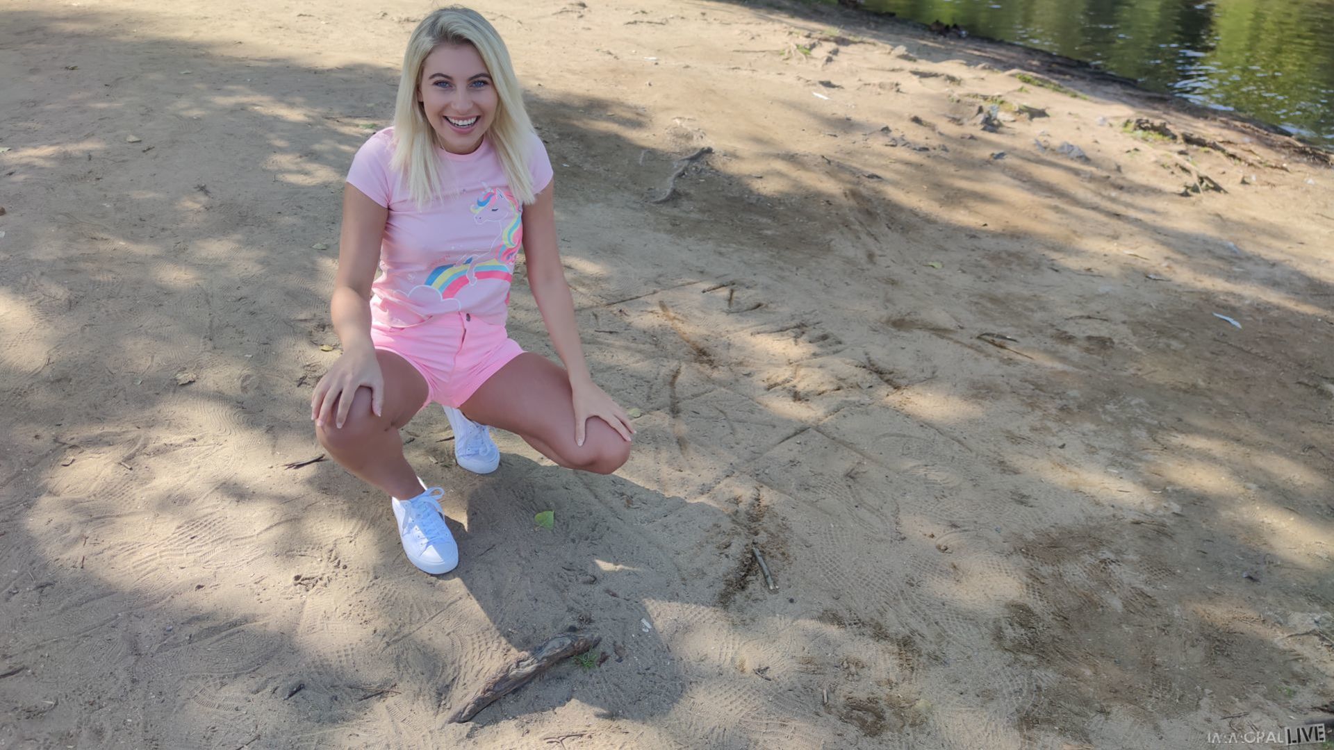 Johnny Gives Pretty 18 Year Old Lilly an Oral Creampie
