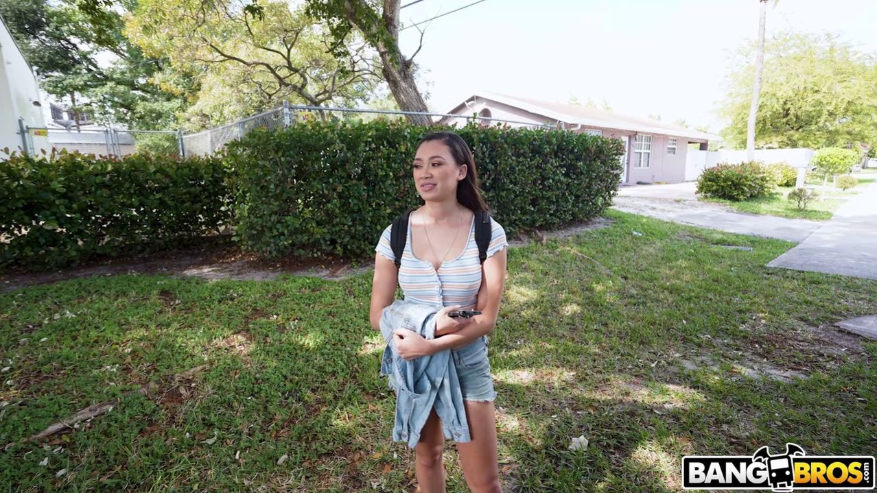 Healthcare Student Ready To Fuck