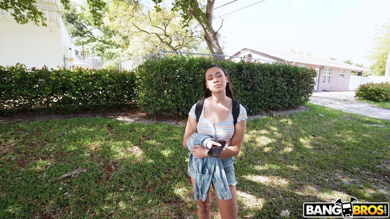Healthcare Student Ready To Fuck