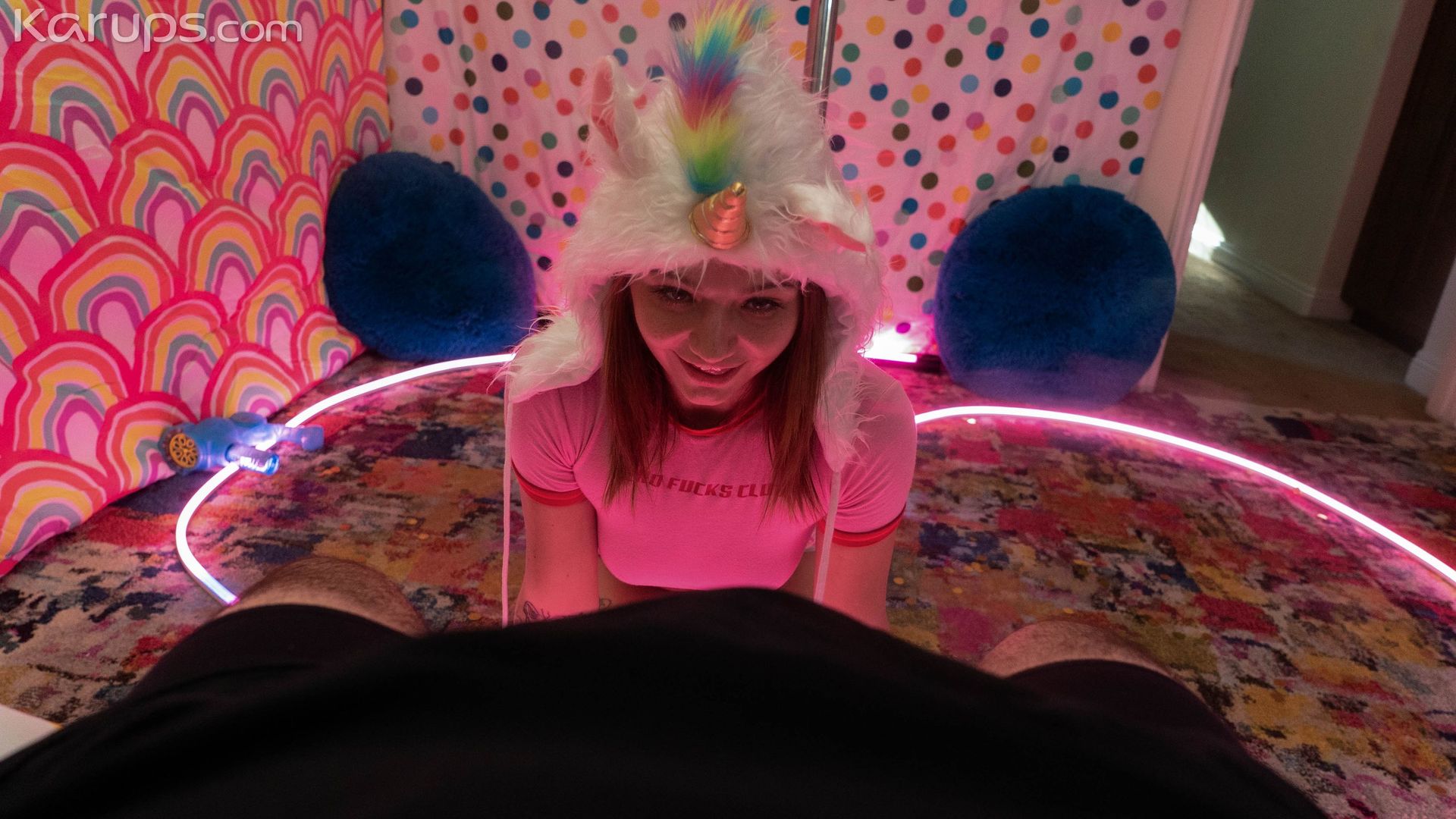 PUSSY HEAVEN