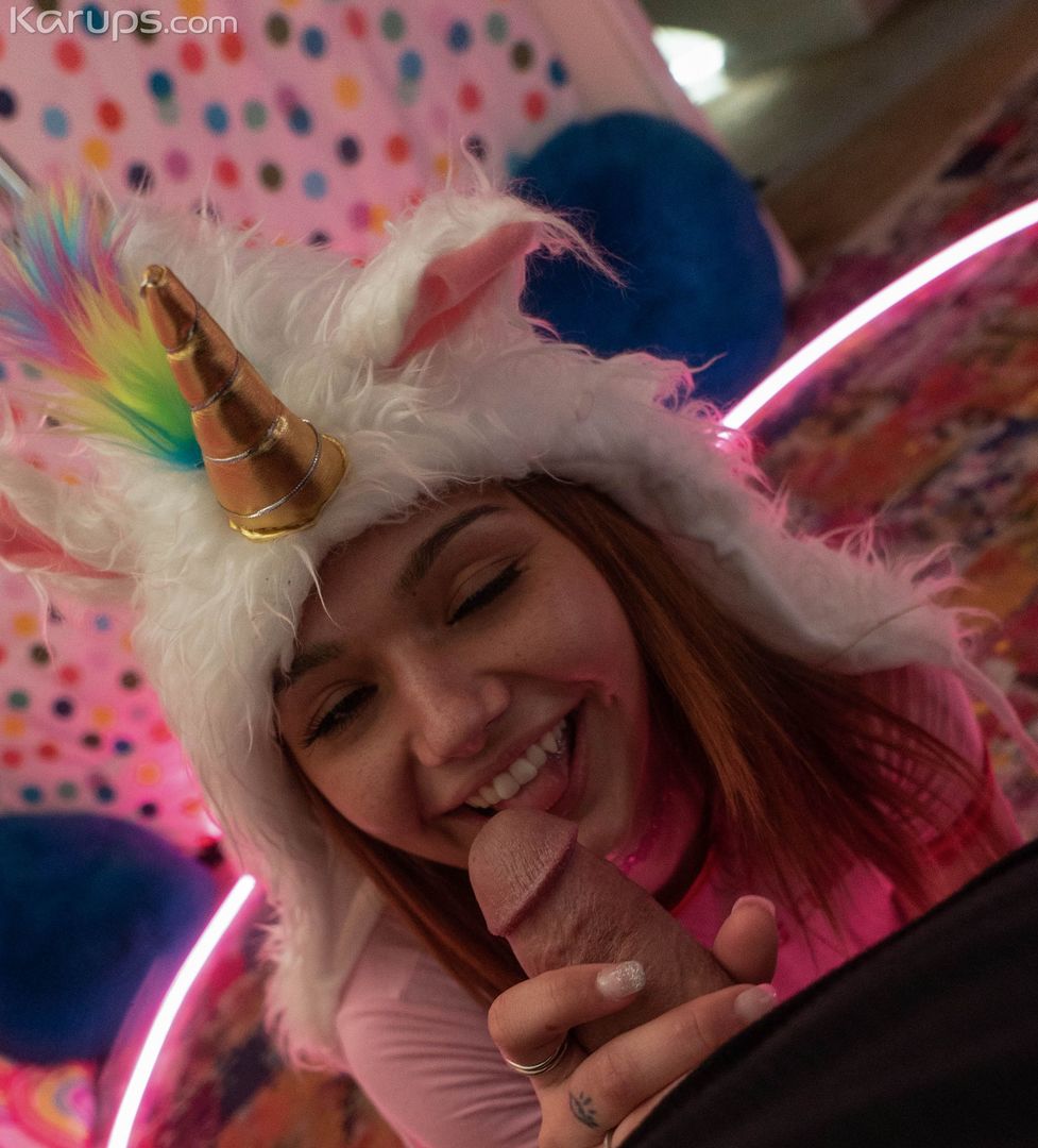 PUSSY HEAVEN