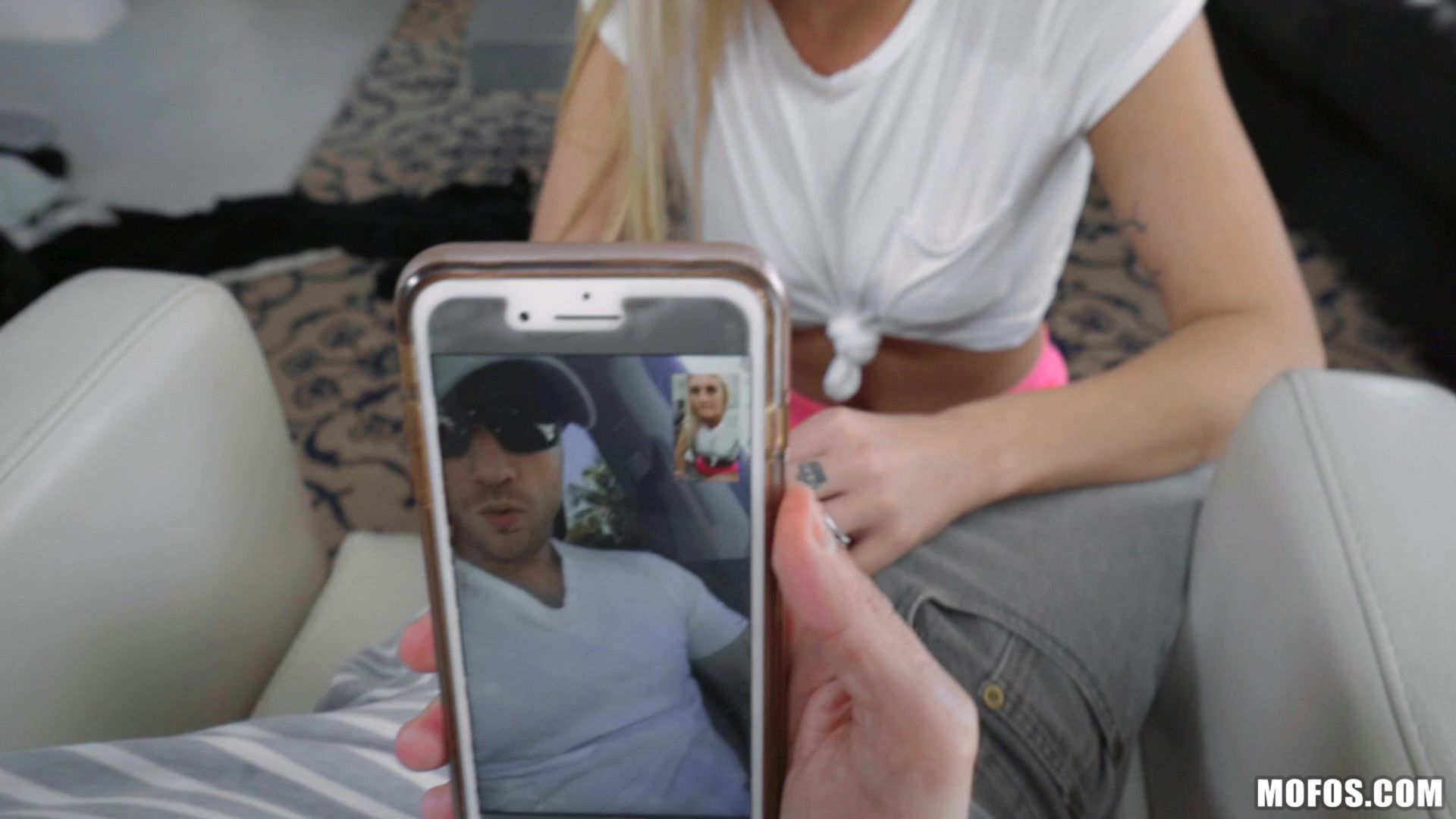 Blonde Videochats Anal To Ex