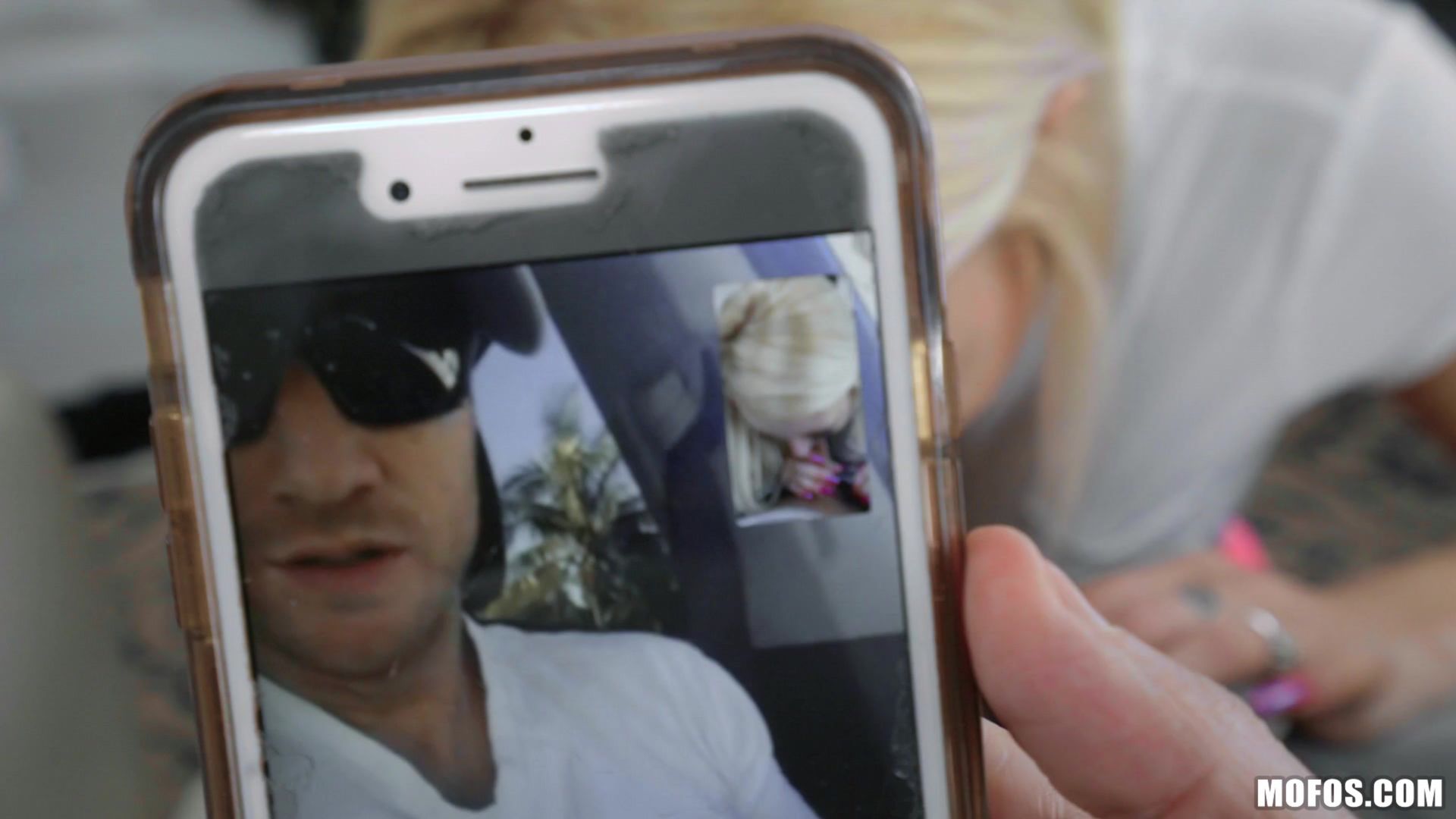 Blonde Videochats Anal To Ex
