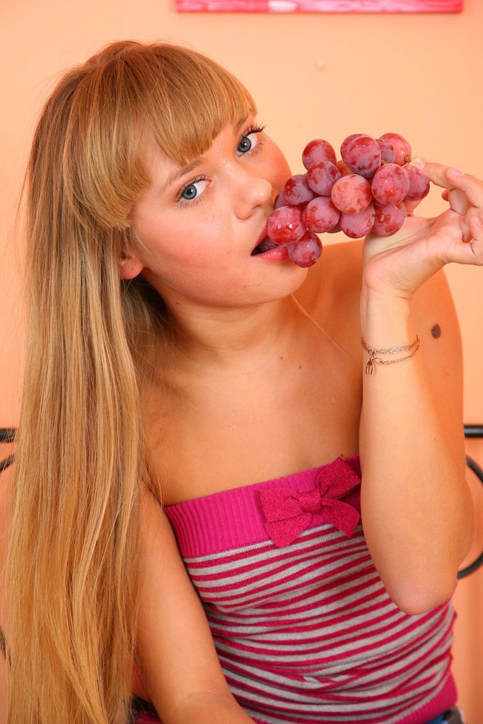 Scorching Hot Teen Plays with Eggplant-Sized Dildo
