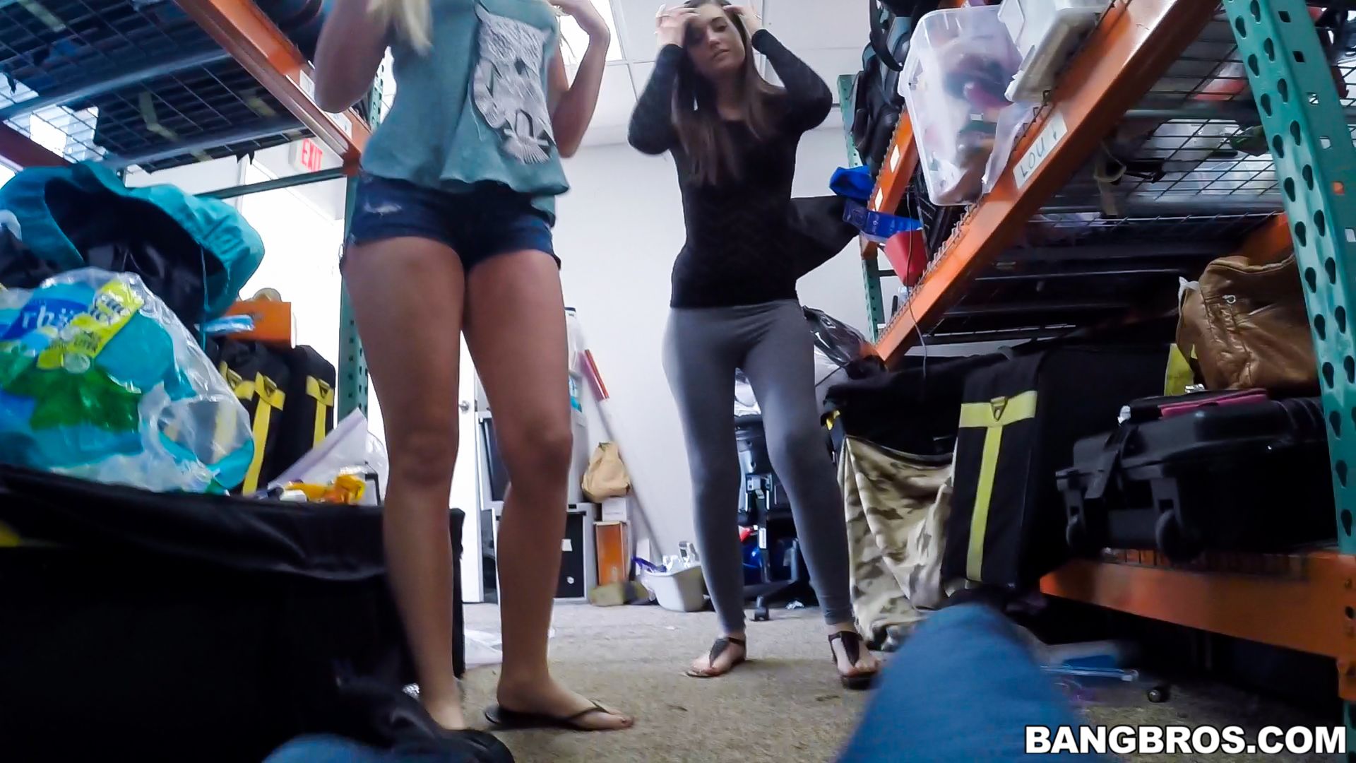 2 Chicks, 1 Dick