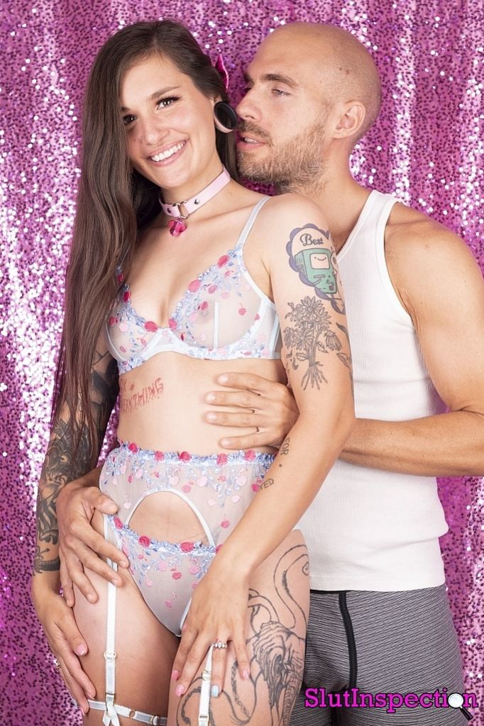 Husband Fucks Luna Lovely's Ass, I Fist Her Pussy