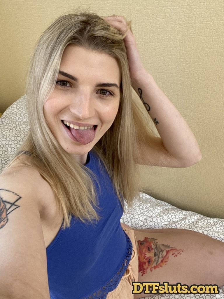Monroe Fox and Alexa Black: When The Orgy Starts
