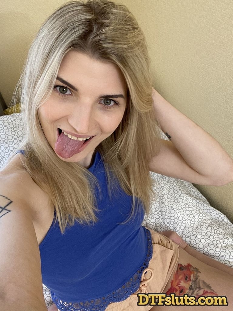 Monroe Fox and Alexa Black: When The Orgy Starts