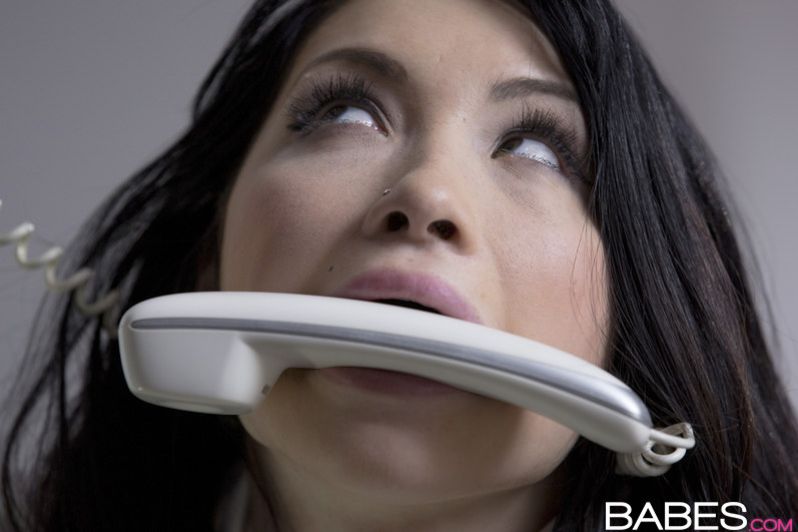 The Secretary 2