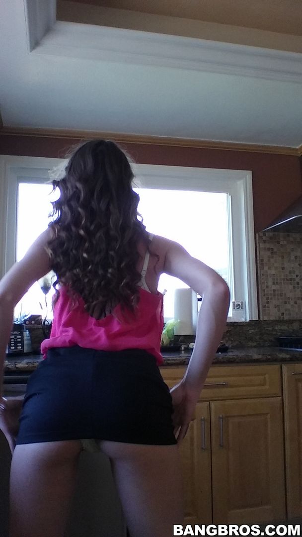 Petite white girl Interracial fucking!