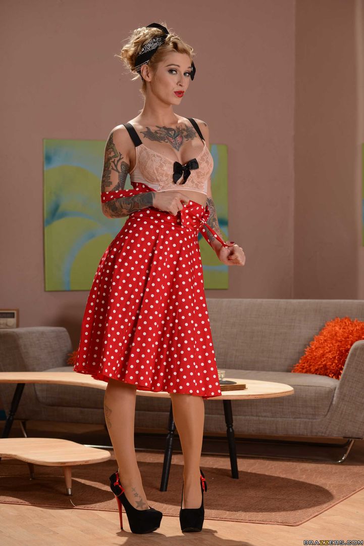 This Evening's Girlfriend Part One