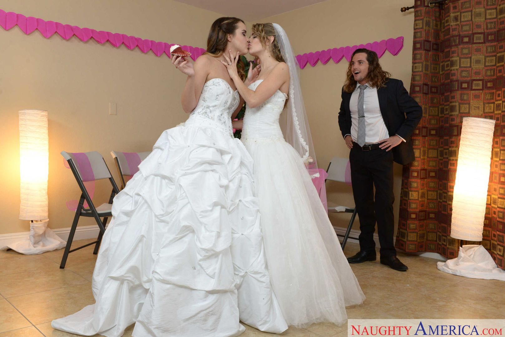 Dillion Harper fucking in the bedroom with her innie pussy