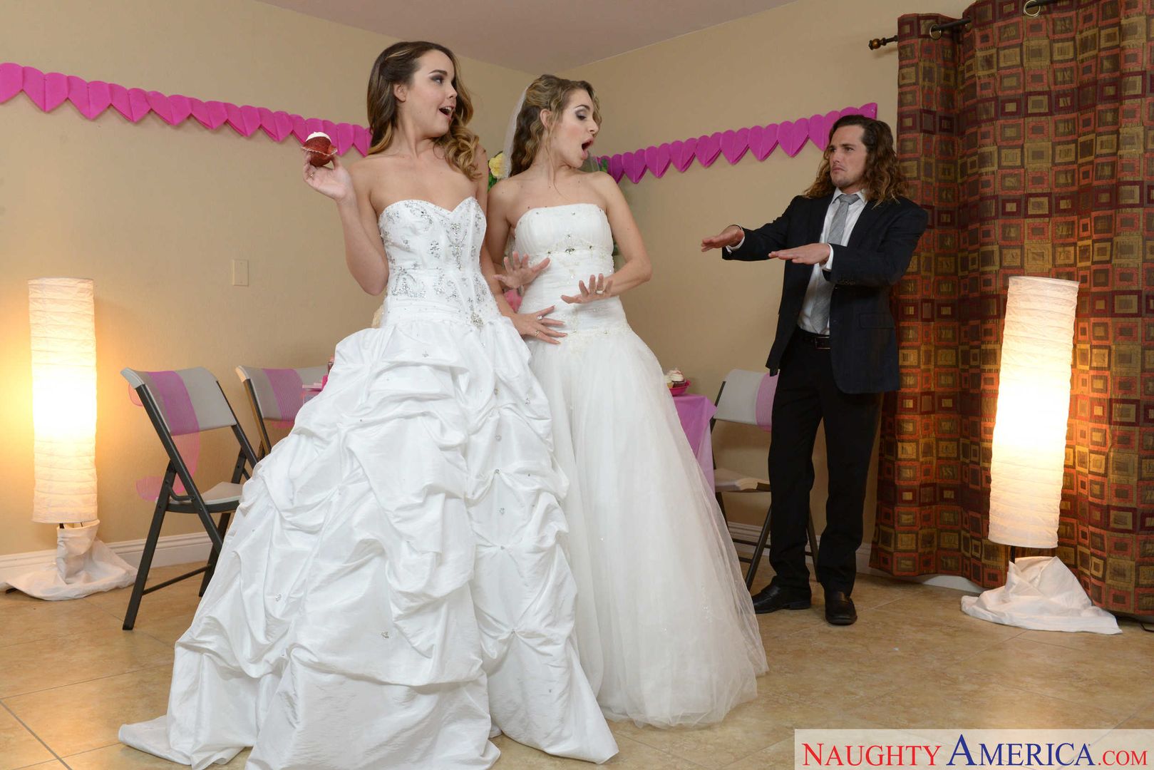 Dillion Harper fucking in the bedroom with her innie pussy