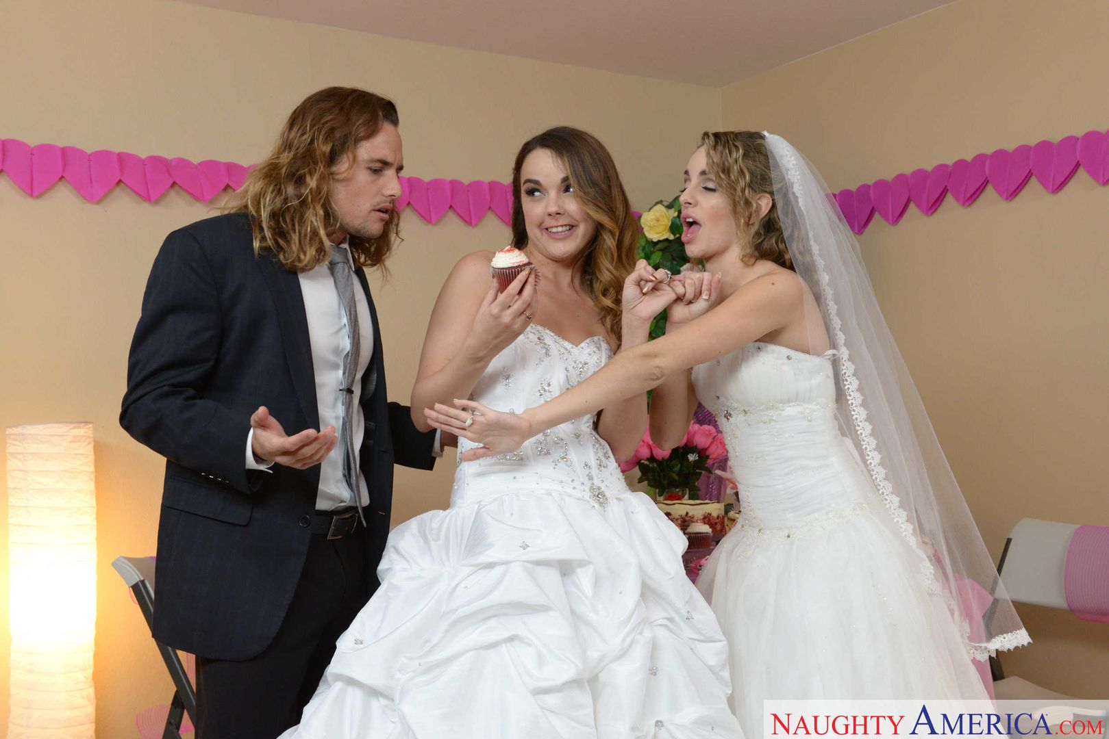 Dillion Harper fucking in the bedroom with her innie pussy