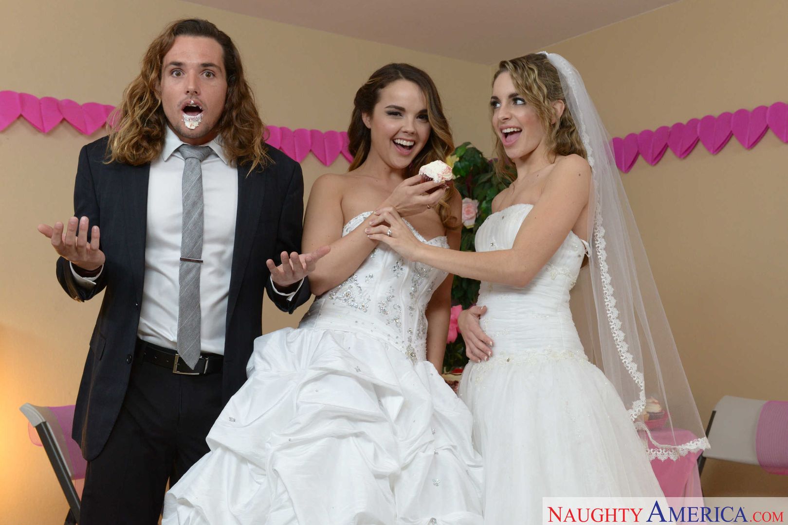 Dillion Harper fucking in the bedroom with her innie pussy