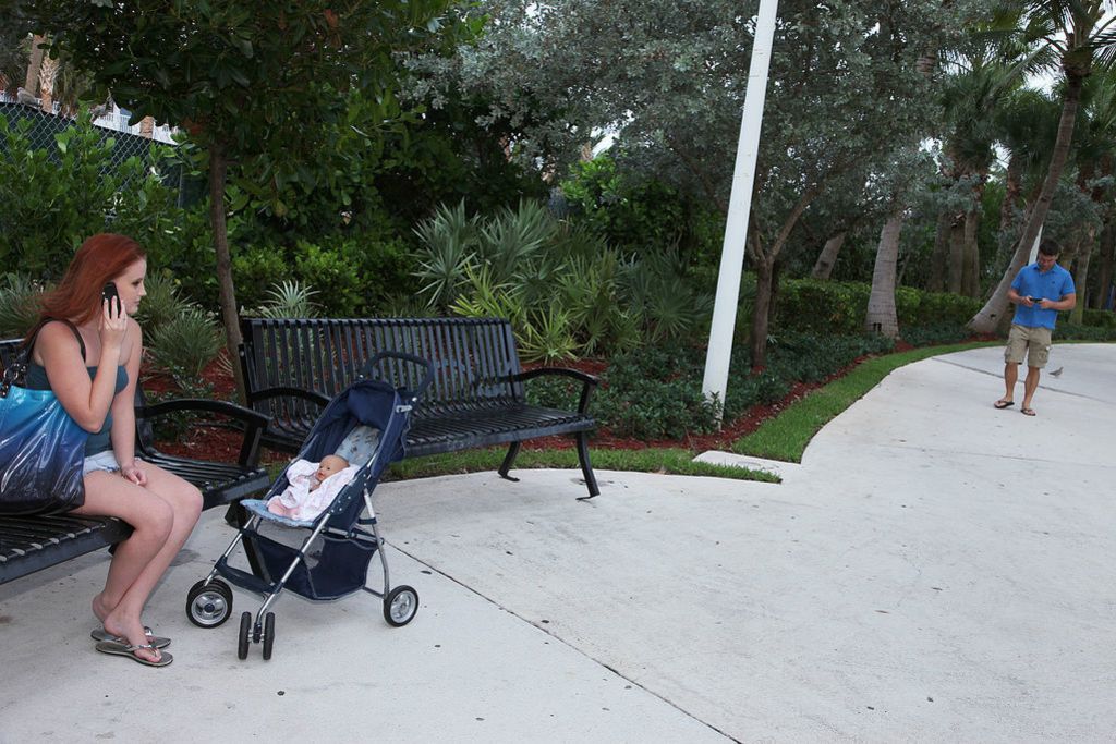 Two Strangers Meet At A Park And Fuck Each Other